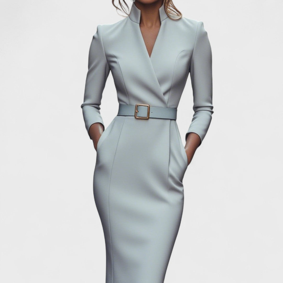 Ginevra™ - Vestido negro elegante con cinturón y cuello alto
