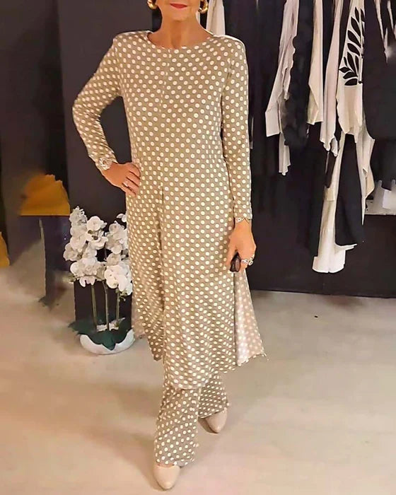 LILIANA | Conjunto de dos piezas con estampado de lunares para una elegancia desenfadada y looks veraniegos versátiles