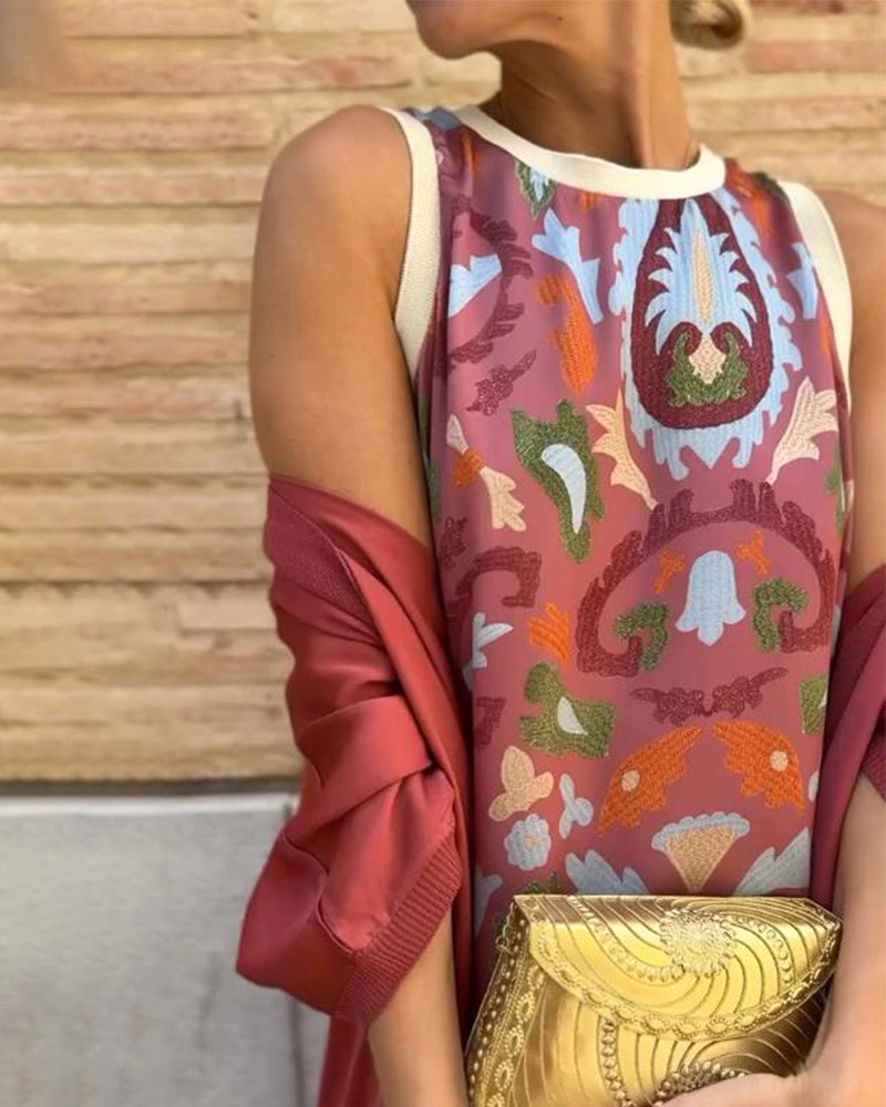 VALENTINA | Conjunto de dos piezas con estampado moderno para comodidad urbana y estilo cotidiano