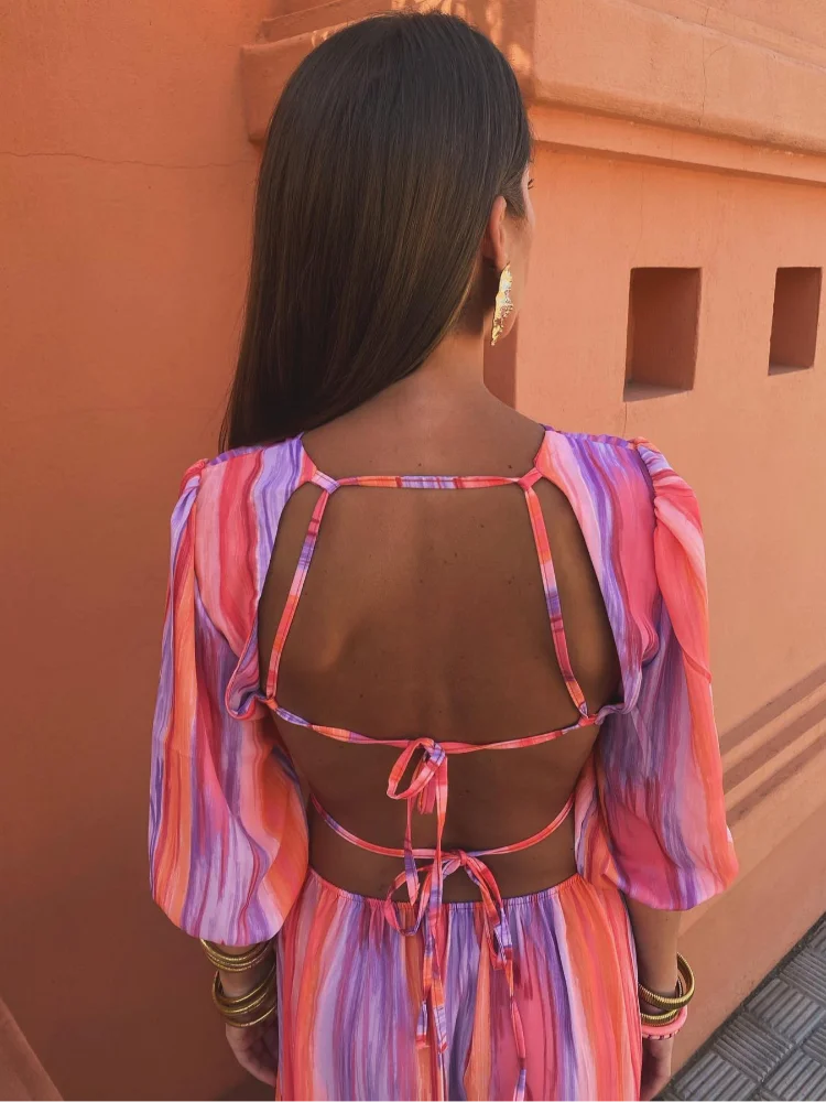 Patricia | Vestido elegante con abertura