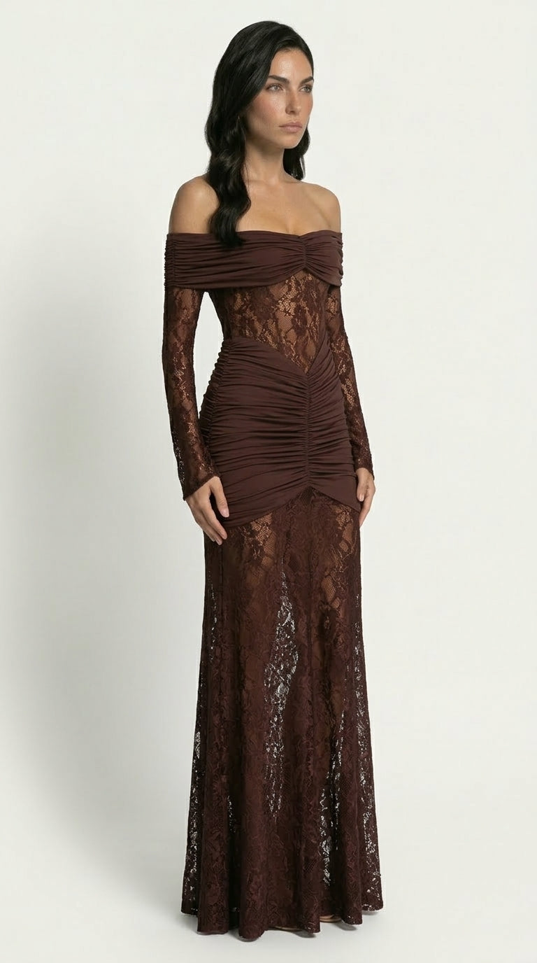 Noemi | Vestido Maxi de Encaje con Ruches sin Tirantes
