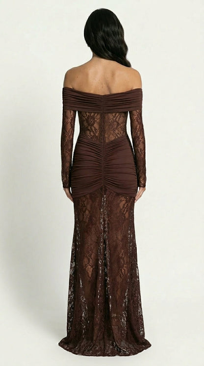 Noemi | Vestido Maxi de Encaje con Ruches sin Tirantes