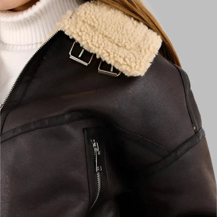 Mia | Chaqueta de cuero transpirable y versátil