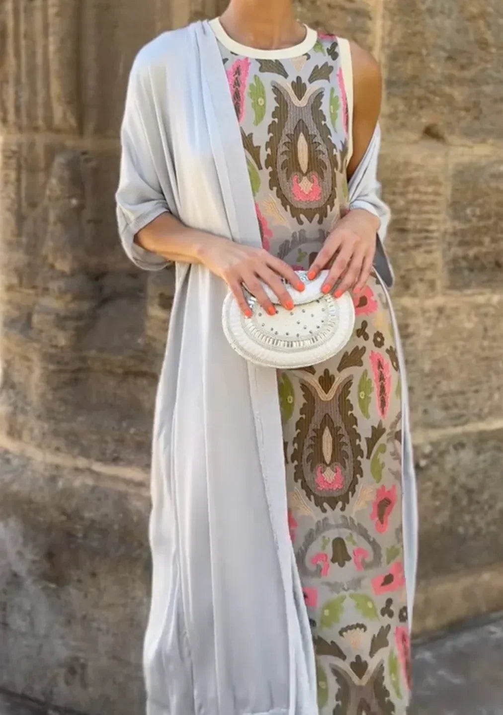 VALENTINA | Conjunto de dos piezas con estampado moderno para comodidad urbana y estilo cotidiano