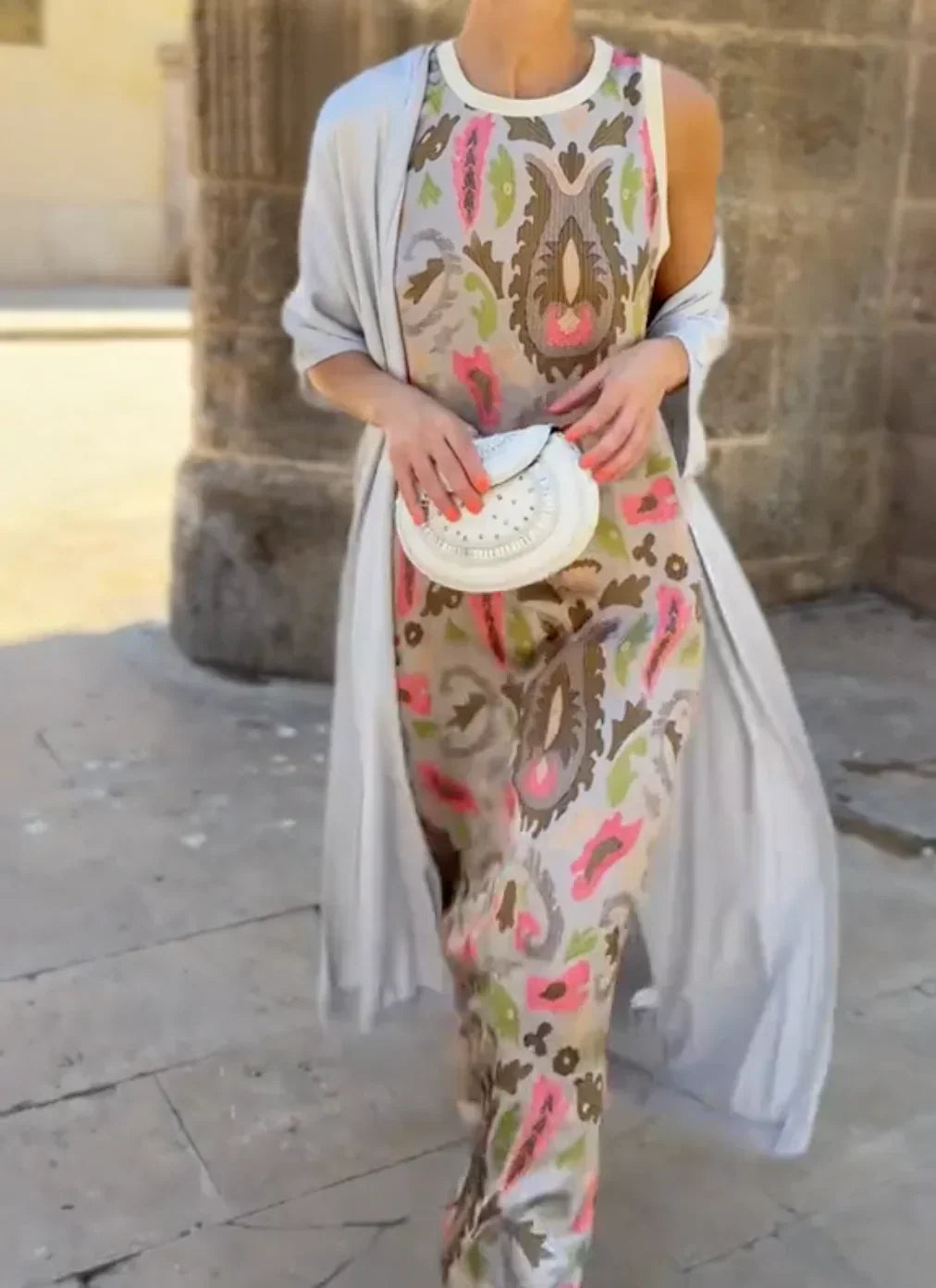 VALENTINA | Conjunto de dos piezas con estampado moderno para comodidad urbana y estilo cotidiano