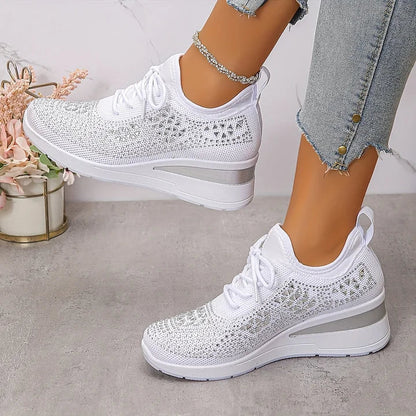 Gisela – Zapatillas ortopédicas con pedrería brillante