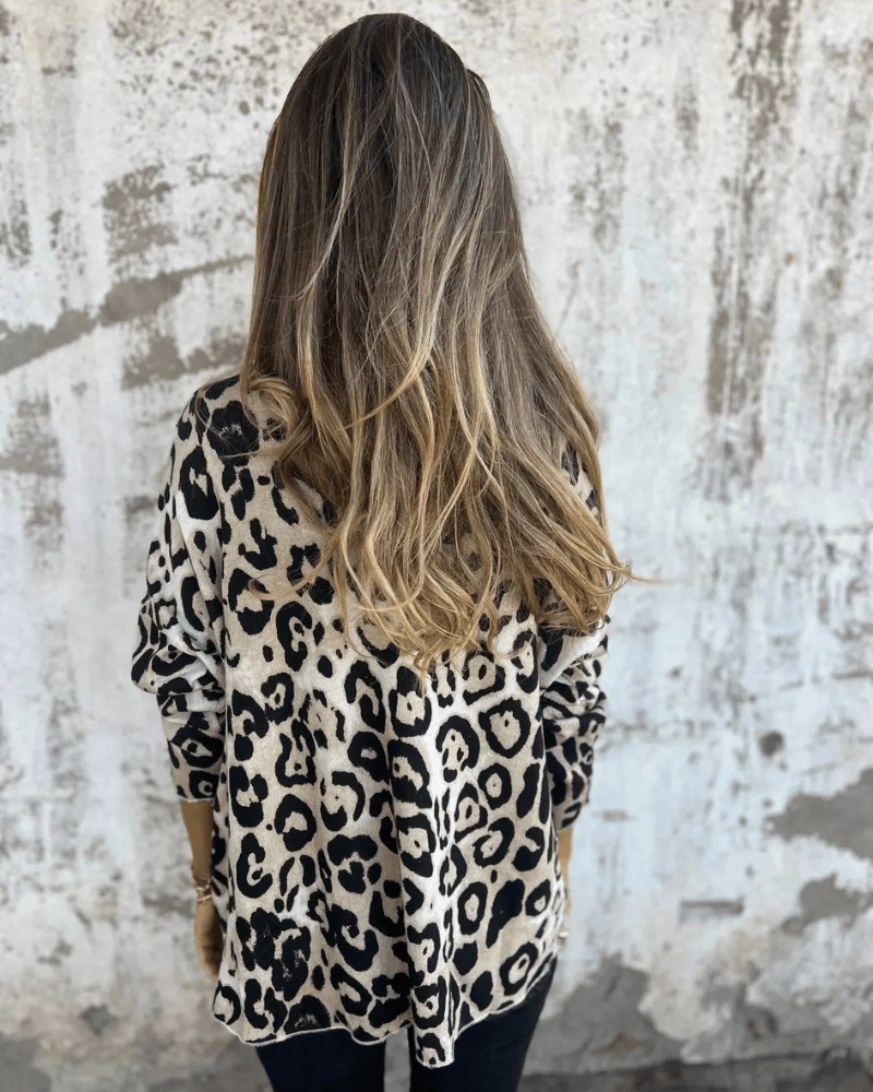 Ágata | Top informal de mujer con estampado de leopardo