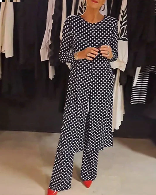 LILIANA | Conjunto de dos piezas con estampado de lunares para una elegancia desenfadada y looks veraniegos versátiles