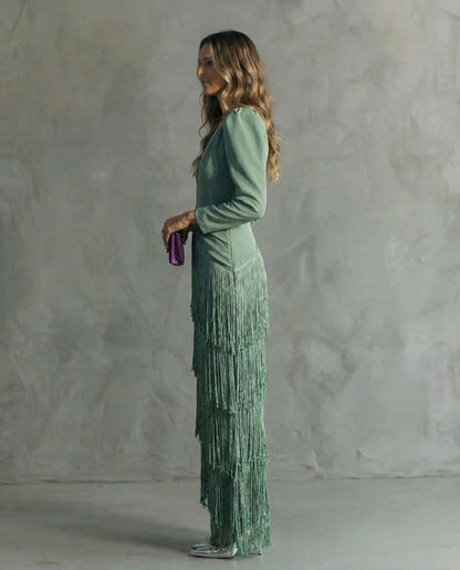 Triana · Vestido elegante con mangas de flecos