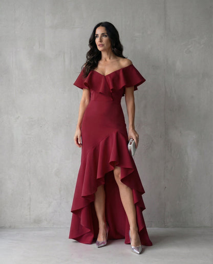 Abril · Vestido elegante con volantes y escote en V